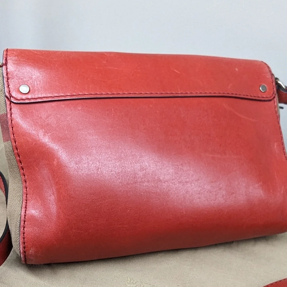 Burberry "Henham" house check crossbody bag - Picture 7 of 14